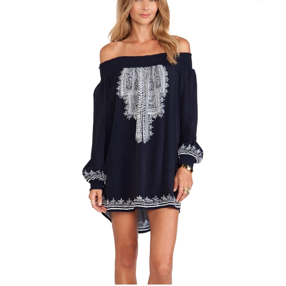 Tularosa Jacqueline Straight Tunic in Navy
